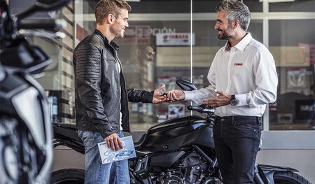 A los españoles no nos ganan a moteros. Mientras el resto de países en Europa se van a pique, España es la gran excepción