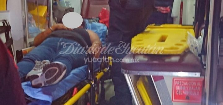 Choque de motos en calles de Tizimín con saldo de una mujer lesionada - Diario de Yucatán