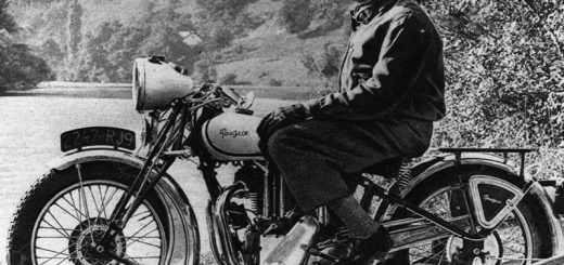 La primera moto de gasolina que se comercializo llevó el sello de Peugeot