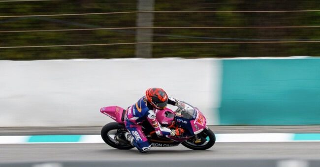 Taiyo Furusato se estrena en Moto3 en una carrera marcada por el accidente de Noah Dettwiler y José Antonio Rueda