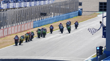 Una moto china ha ganado un mundial por primera vez en la historia de las motos. Solo es el primer paso de un plan más grande