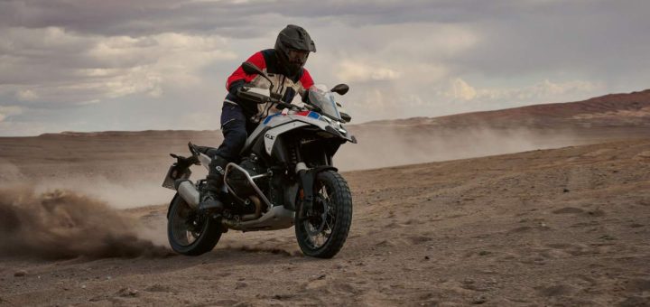 BMW anunció algunos cambios en su moto trail más grande y en otros cuatro modelos para 2026  