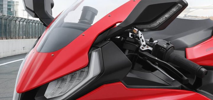 Esta moto deportiva de cuatro cilindros y casi 1000 cc está lista para sacudir su segmento