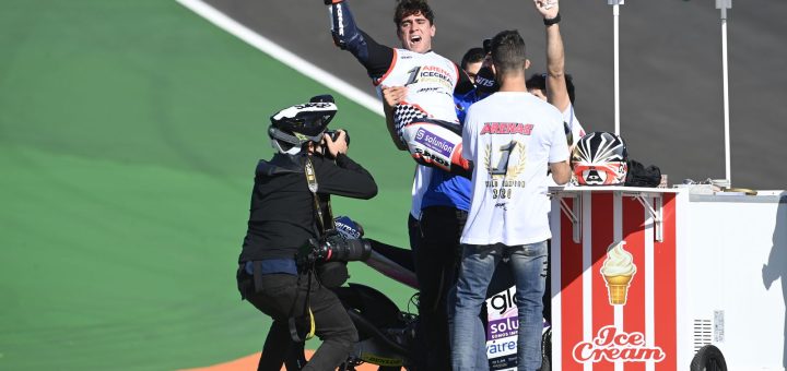 Former world champion announces emotional departure from MotoGP paddock
