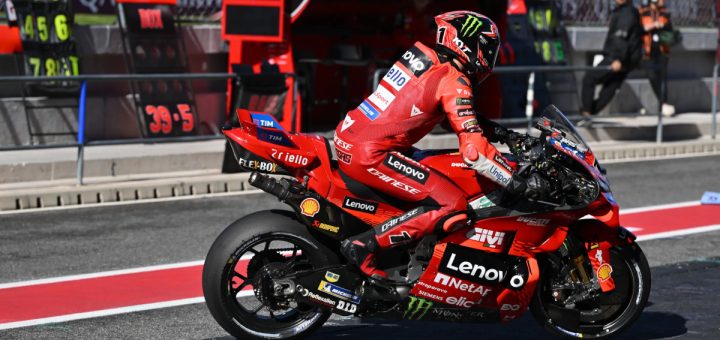 Un ex de Ducati avisa a Bulega: "Estos dos fines de semana son muy importantes para su futuro"