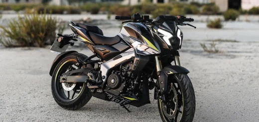 Bajaj Pulsar NS400Z: el asalto indio al trono de las naked medias