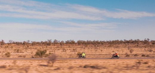 Ducati se picó con Triumph por dar la vuelta al mundo. Se lo han tomado tan en serio que acaban de vapulear el récord mundial en un tiempo inimaginable