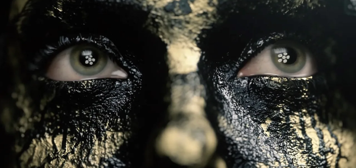 El origen documentado del corpse paint: Raíces teatrales y evolución en el black metal