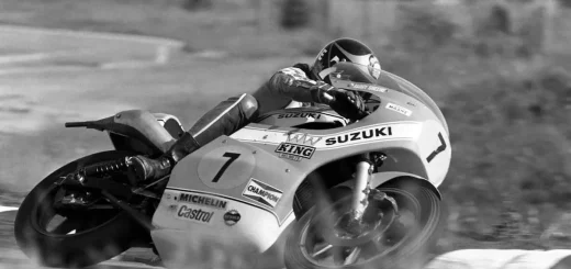 Moto del día: Suzuki RG500 XR14