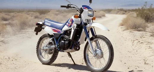 Moto del día: Yamaha DT50 R
