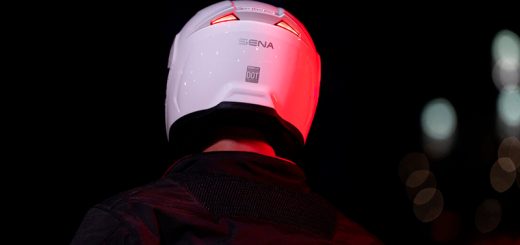 Nuevos cascos inteligentes Sena Phantom 2026