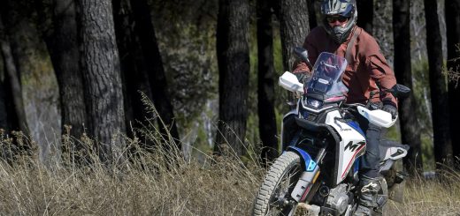 Prueba CFMOTO 450MT