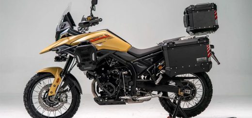 Tiene 117 CV, 3 cilindros y un padre ilustre: la ZXMoto 820 X es la sorpresa trail del año