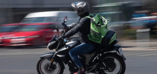 Profeco alerta por defecto de fábrica en más de 8 mil motos Suzuki; llama a revisión a dos modelos - El Financiero