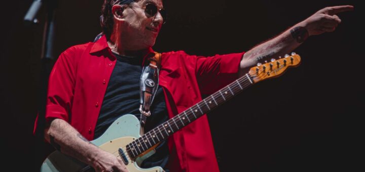 Andrés Calamaro anunció un show en Buenos Aires: fecha, lugar, entradas y más