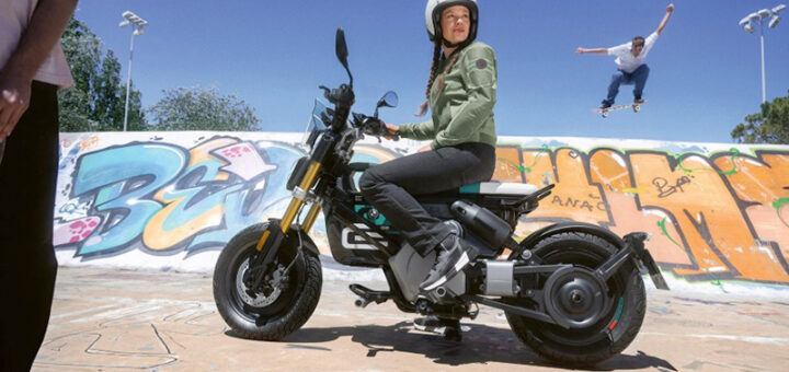 Auto+ 2026: El impulso tecnológico que acelera la compra de motos eléctricas