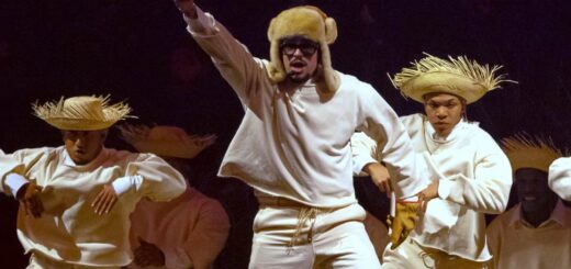 Bad Bunny promete traer “mucho de mi cultura” al show en el Super Bowl: horario y TV