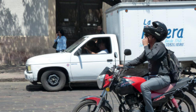 Cae casi 400 motos en operativos de ordenamiento en el Centro Histórico - Misión Política