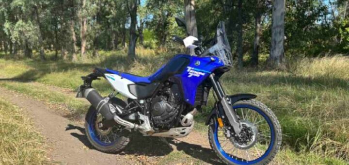 La Yamaha Ténéré 700 no es la trail más potente, pero su motor es de los mejores del segmento: ¿por qué?