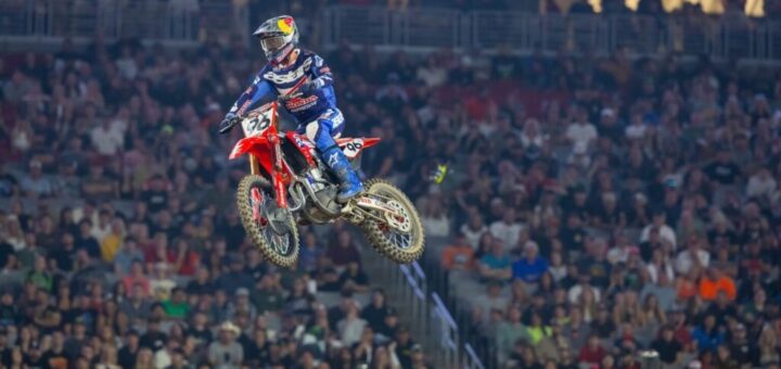 Supercross: Ken Roczen triunfa en Glendale y agita el campeonato 450SMX