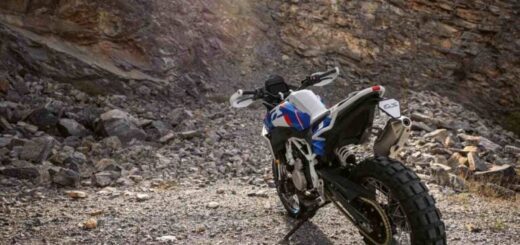 Una esperada moto trail de 450 cc ya tiene precio, Kawasaki va contra la Honda Navi y más: Resumen Semanal