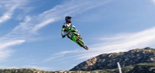 El modelo ideal de Kawasaki para dar el primer paso en el Motocross: ¿cuál es y en qué se destaca