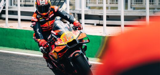 Maverick Viñales lanza un órdago a KTM: o su moto funciona ya o copiará a Pedro Acosta