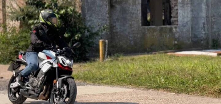 Aprilia Tuono 457 Test Ride