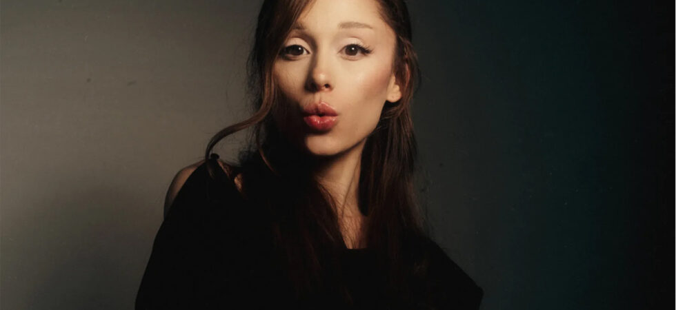 Ariana Grande anuncia su octavo álbum de estudio