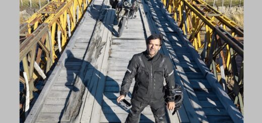 De Gijón a Estoril en moto: Ducati te invita a vivir una experiencia única con Charly Sinewan