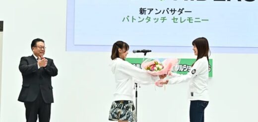 Este nuevo baúl para moto tiene un invento que puede cambiar tus viajes para siempre