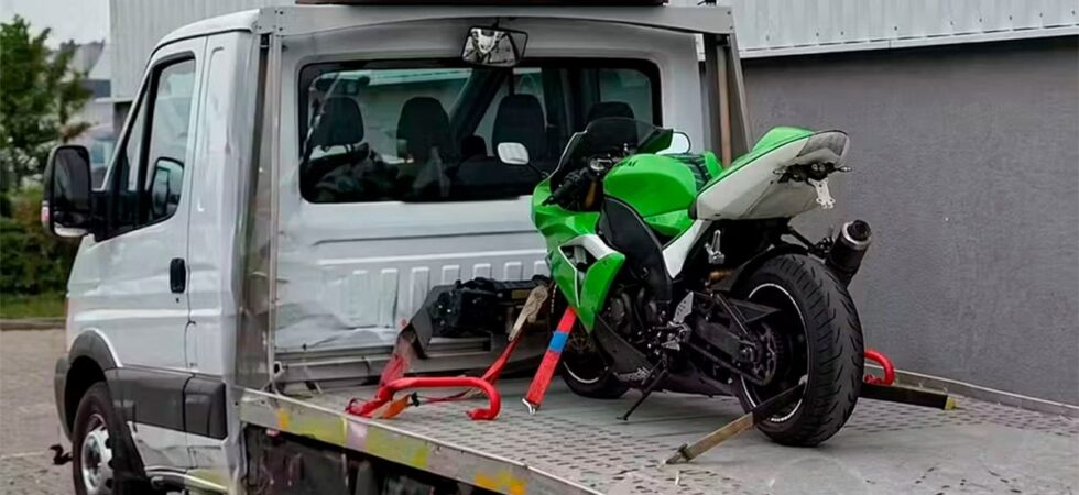 Huye de la policía a 140 km/h con su Kawasaki y le pillan meses después por un anuncio de venta