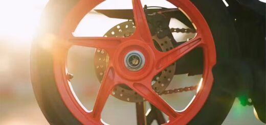 KTM ya tiene lista su nueva deportiva A2: motor de dos cilindros, 56 CV y un peso pluma