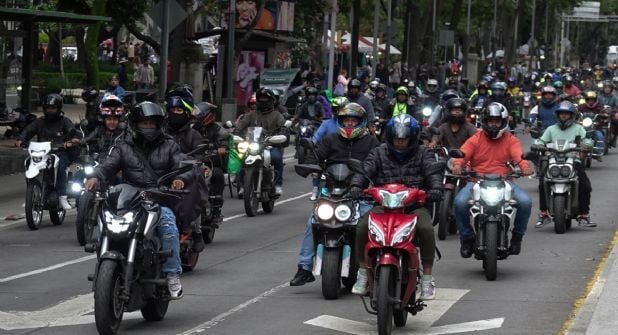 La motocicleta gana terreno en México y llama a un debate sobre seguridad vial