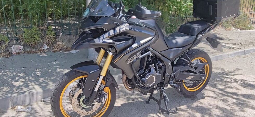 Le roban su Voge 525 DSX en Madrid y el ladrón se dedica a pasar por los radares de la M-30 a tope