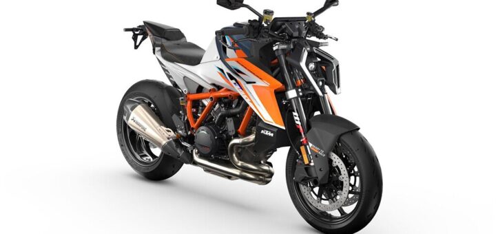 Pensábamos que la naked más bestia de la historia era una Yamaha o una Ducati: ahora KTM acaba de sacar su obra de ingeniería más radical con 200 CV