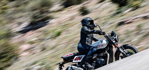 Prueba Triumph Tracker 400 y Triumph Thruxton 400