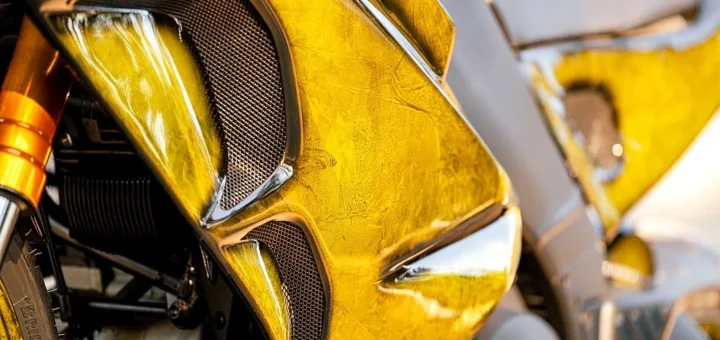 Titán de Alès: Custom Buell XB12R de Mecabuell