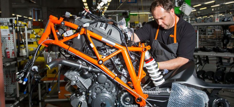 Bajaj pone orden en KTM: suben las ventas de motos de forma salvaje y se cargan las bicicletas