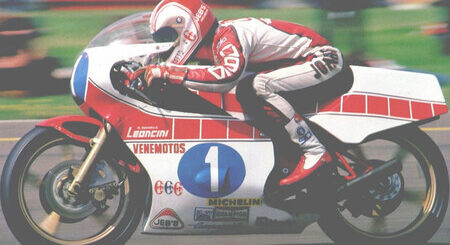 Cuando ser campeón de MotoGP y la Fórmula 1 se convirtió en obsesión: siete pilotos que se pasaron de las motos a los coches