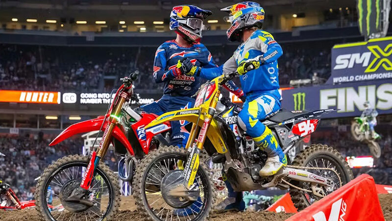 Denver enciende la batalla final, Hunter Lawrence gana la penúltima carrera del AMA Supercross 2026