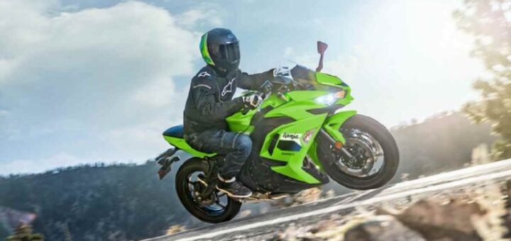 Kawasaki renovó su familia Ninja y anticipa la llegada de la ZX-10R 2026