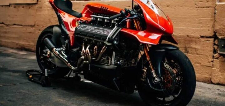 La moto con motor Ferrari se vendió por una suma impensada: ¿Cuánto costó?