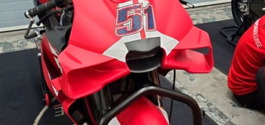 "Ni siquiera sé si cumplen con el reglamento", un jefazo de MotoGP enfría los prototipos de 850 cc