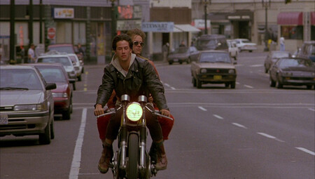 Todos saben que Keanu Reeves es un friki de las motos. Lo que menos conocen es que ha rechazado películas porque no le dejaban montar