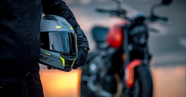 Un casco de moto cinco estrellas no suele bajar de los 600 euros. Salvo éste hecho en España que cuesta solo 90