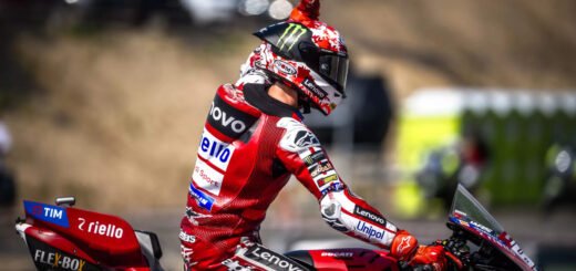 Bagnaia reivindica su nivel tras perder ante Márquez y Ogura: "Soy mejor piloto que en 2024"