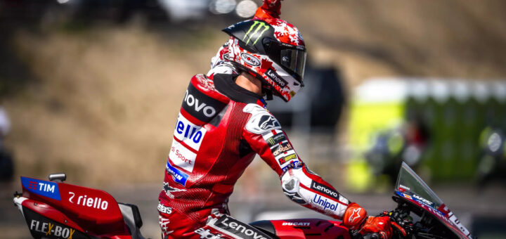 Bagnaia reivindica su nivel tras perder ante Márquez y Ogura: "Soy mejor piloto que en 2024"