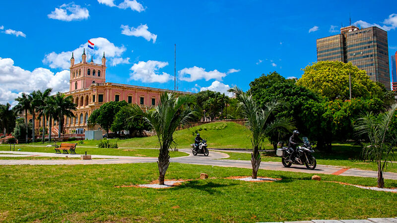 Descubre Paraguay y rueda por el corazón de Sudamérica