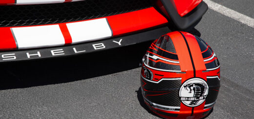 HAX HELMETS y SHELBY conquistan el motorsport